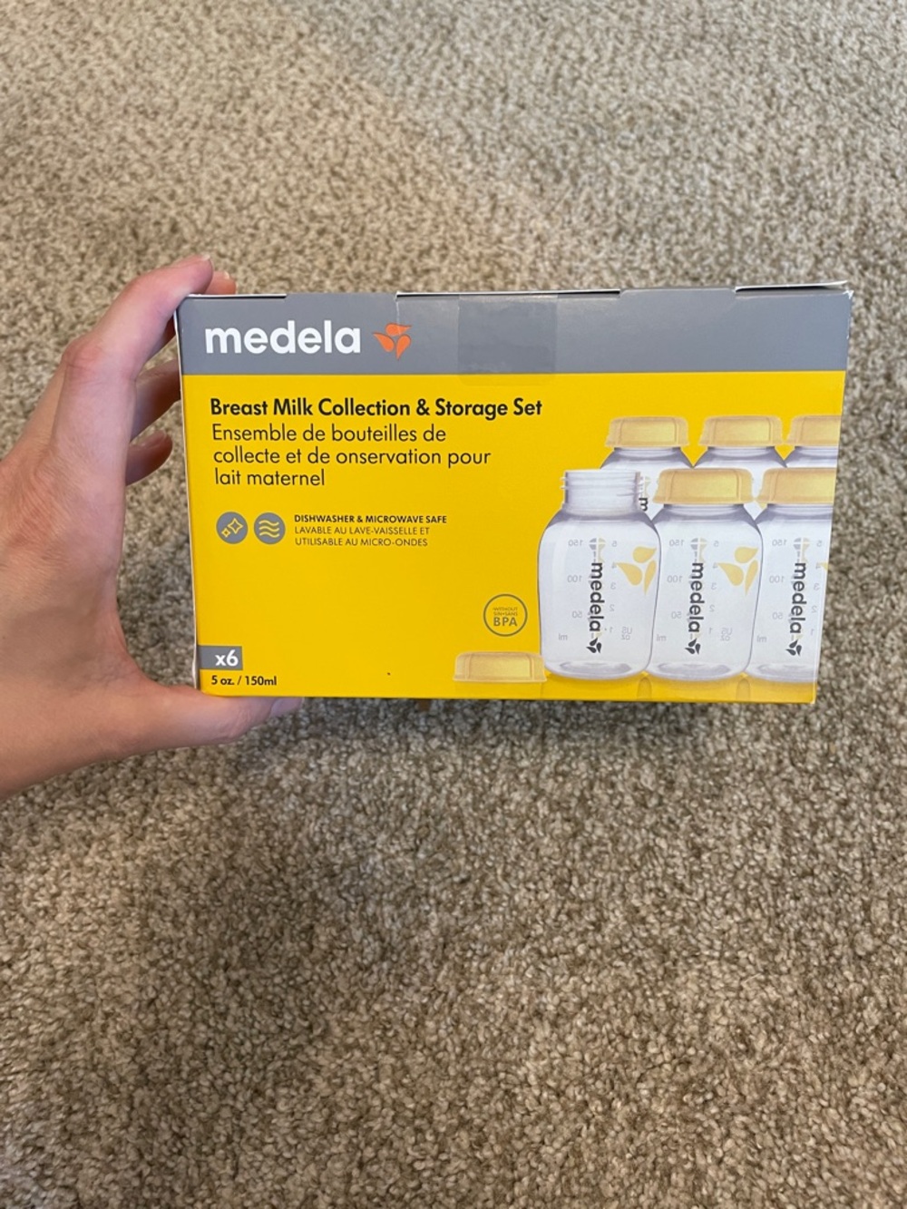 NWT Medela Yellow and Gray Breast Milk Collection & Storage Set